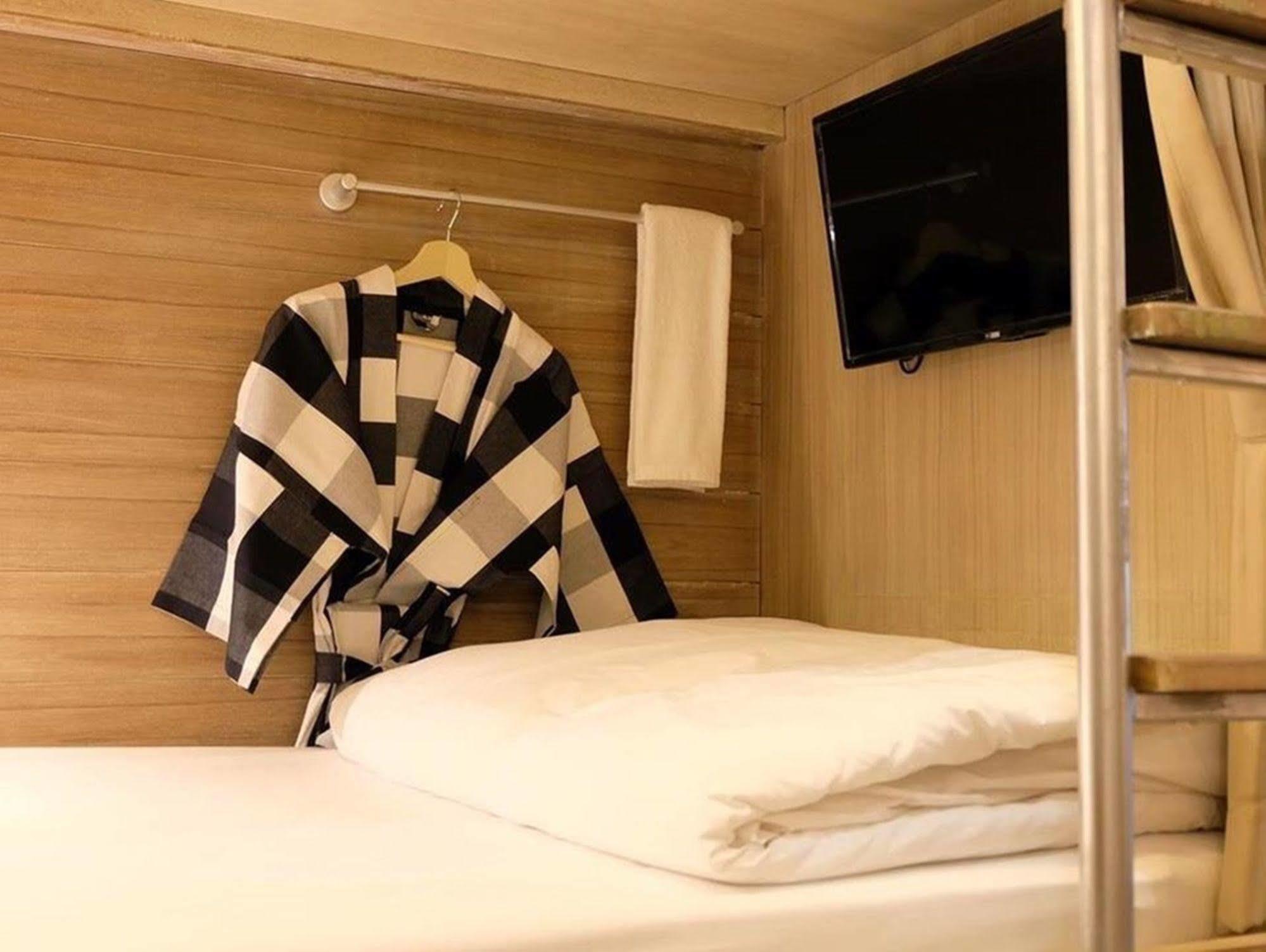 Canale Hostel Bangkok Kültér fotó